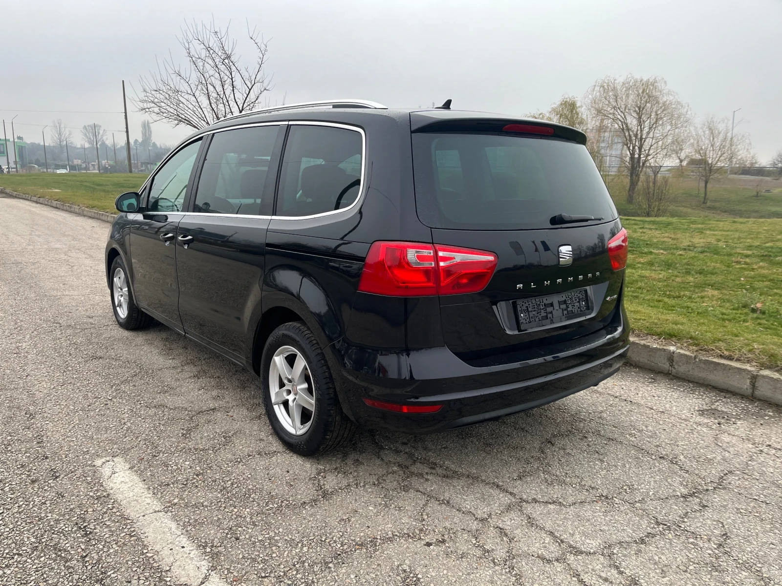 Seat Alhambra 2.0 TDI 4x4 Full Full - изображение 3
