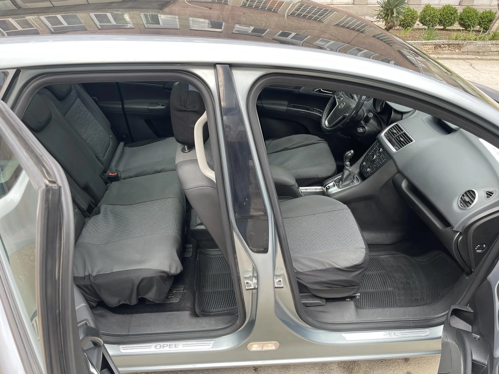 Opel Meriva  - изображение 8