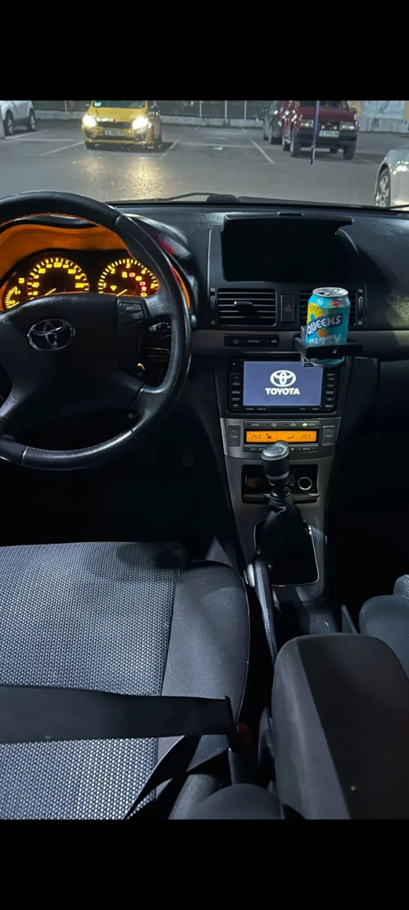 Toyota Avensis Toyota Avensis 2008 2.0 dizel обслужен от първия с, снимка 12 - Автомобили и джипове - 53788117