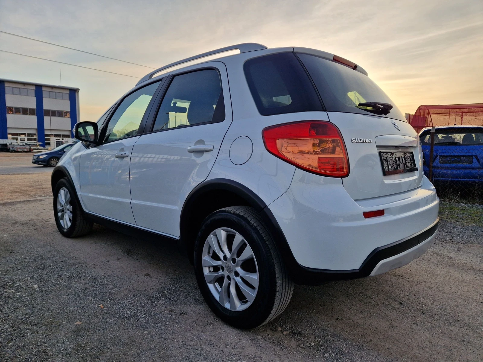 Suzuki SX4 1.6I 4WD Фейслифт, снимка 5 - Автомобили и джипове - 53837495