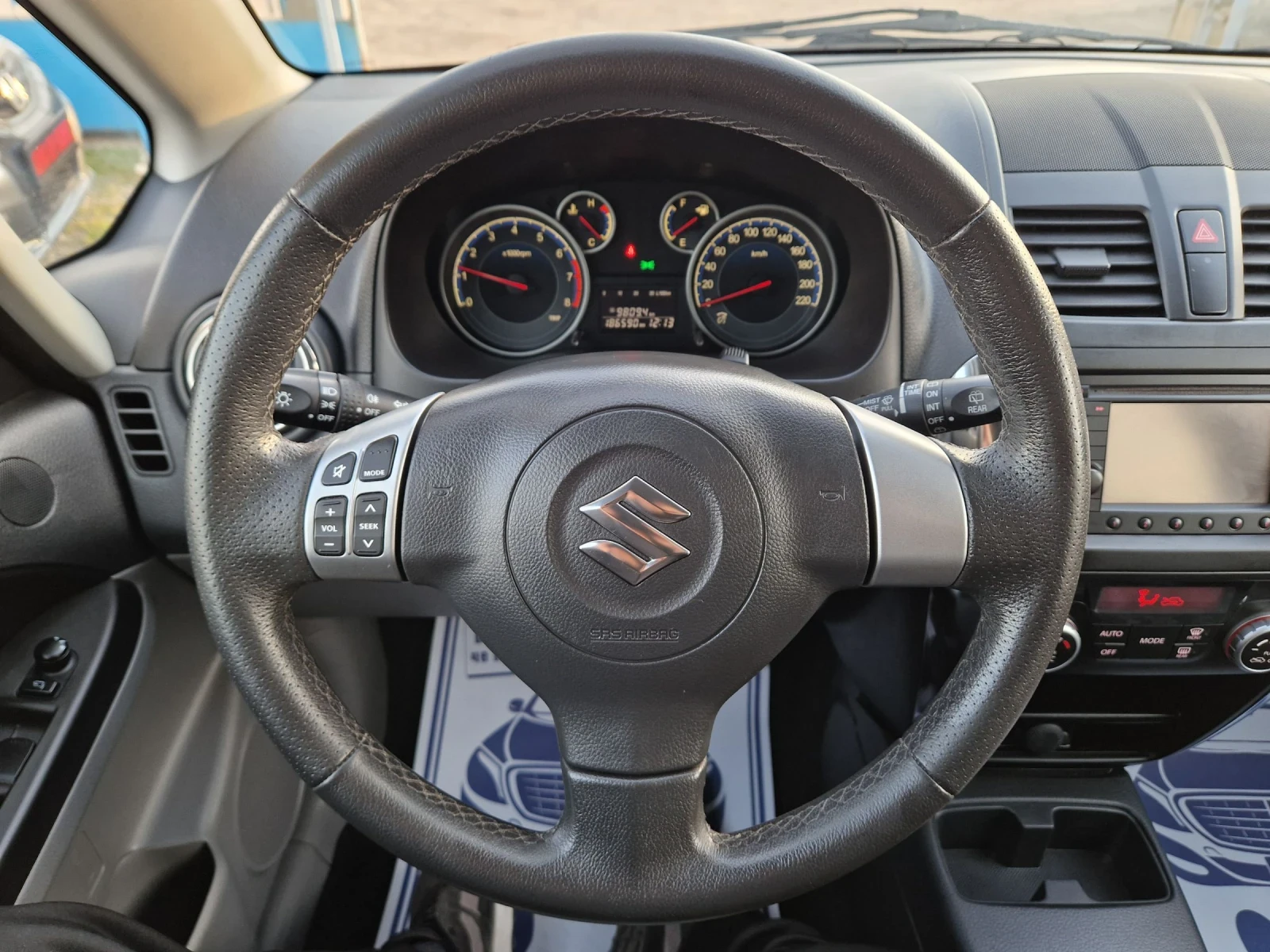Suzuki SX4 1.6I 4WD Фейслифт, снимка 13 - Автомобили и джипове - 53837495