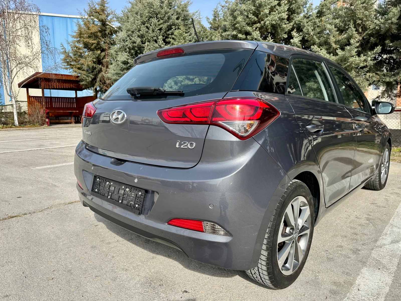 Hyundai I20 1.2 I , снимка 4 - Автомобили и джипове - 53876620