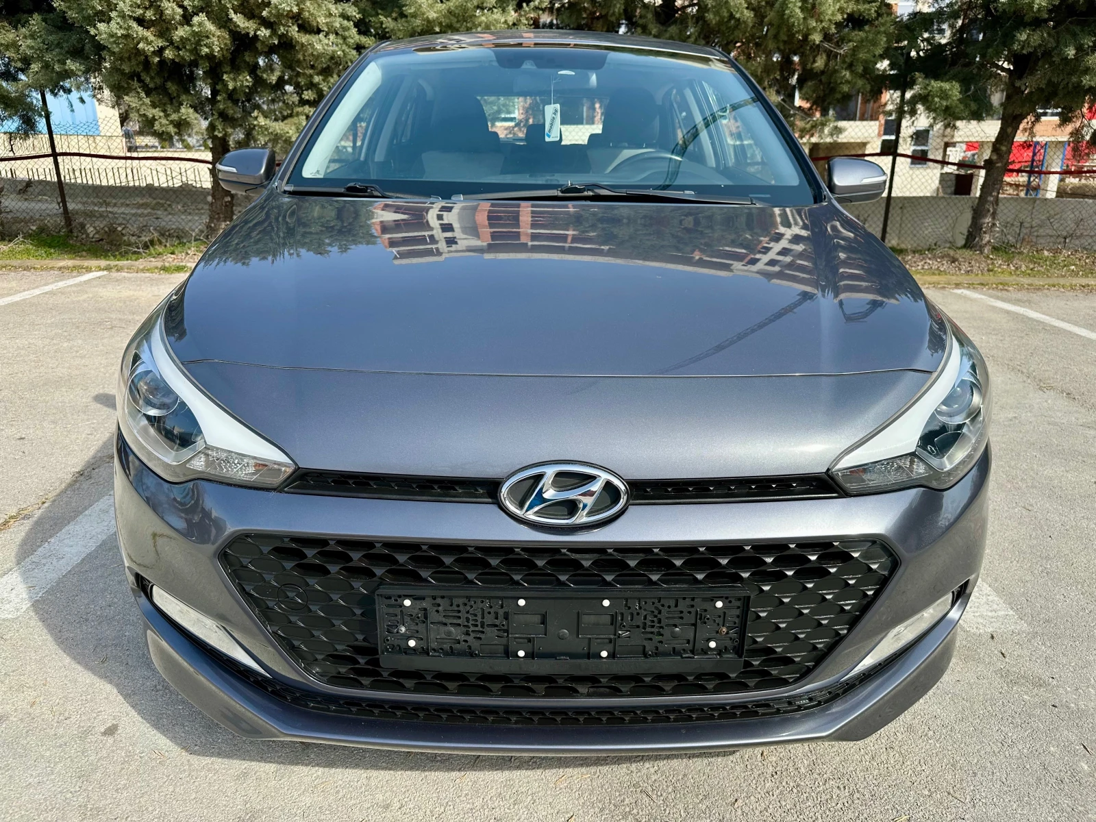 Hyundai I20 1.2 I , снимка 7 - Автомобили и джипове - 53876620