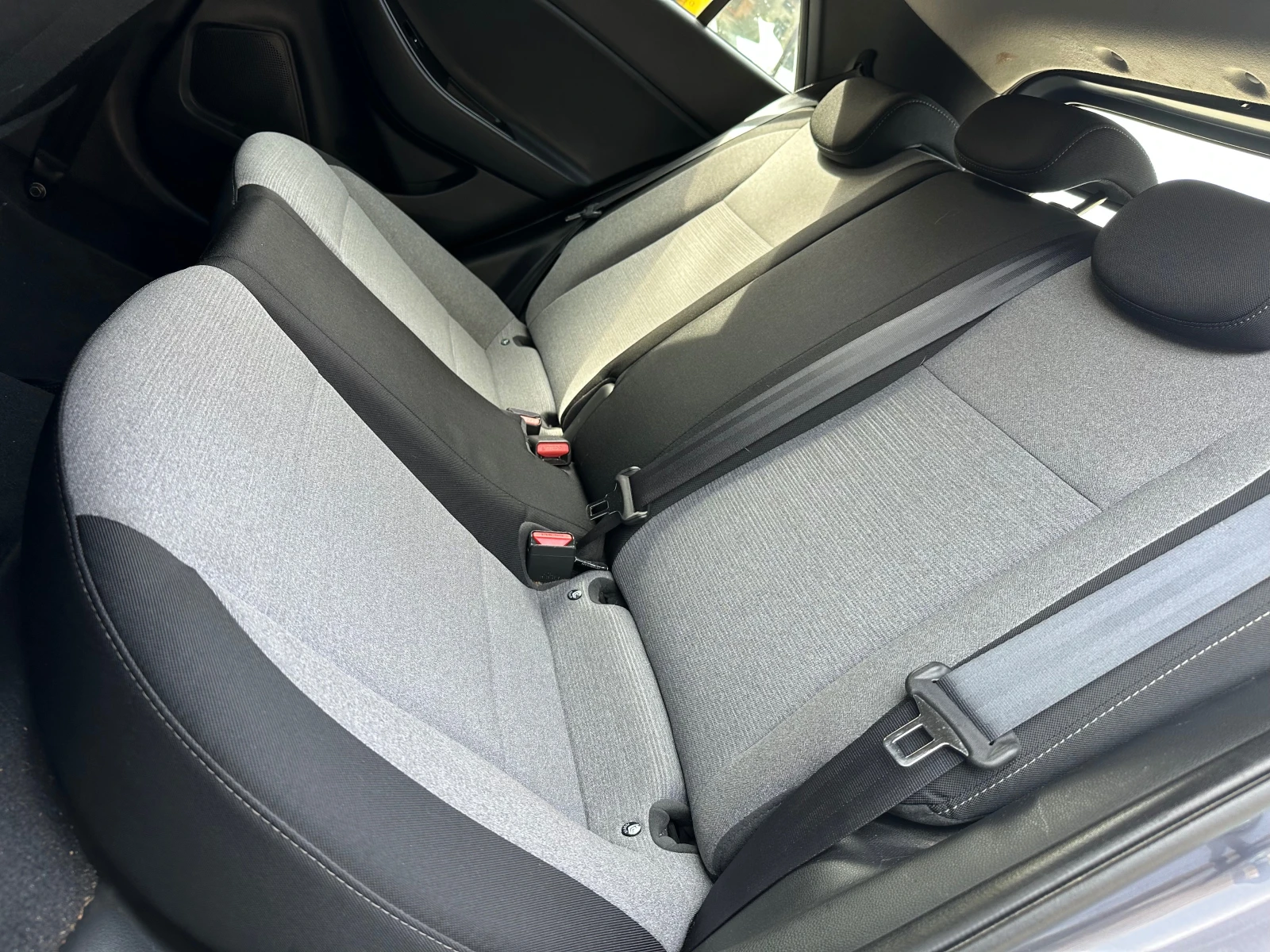 Hyundai I20 1.2 I , снимка 16 - Автомобили и джипове - 53876620