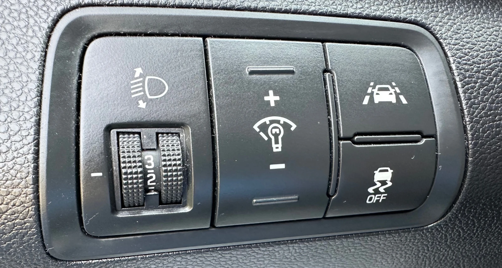 Hyundai I20 1.2 I , снимка 12 - Автомобили и джипове - 53876620