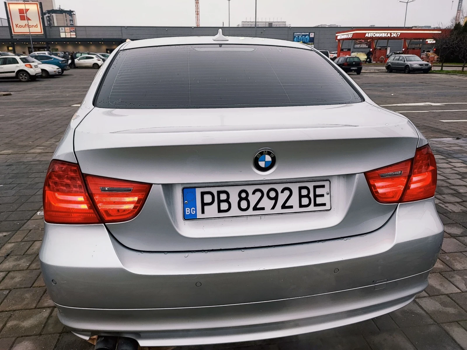 BMW 330 4X4, снимка 9 - Автомобили и джипове - 54065653