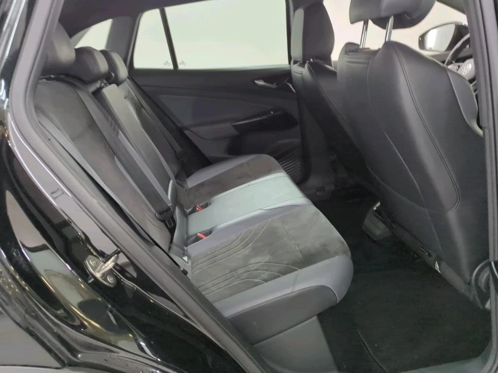 VW ID.4 77 kWh Pro, снимка 7 - Автомобили и джипове - 54145296
