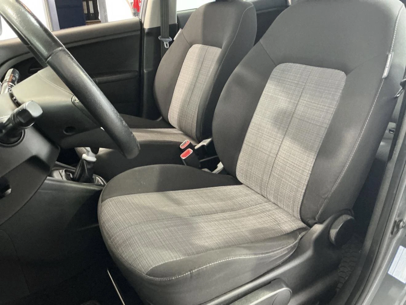 Kia Venga  1.4i | 90 к.с. Бензин | Titanium collection, снимка 12 - Автомобили и джипове - 54337261