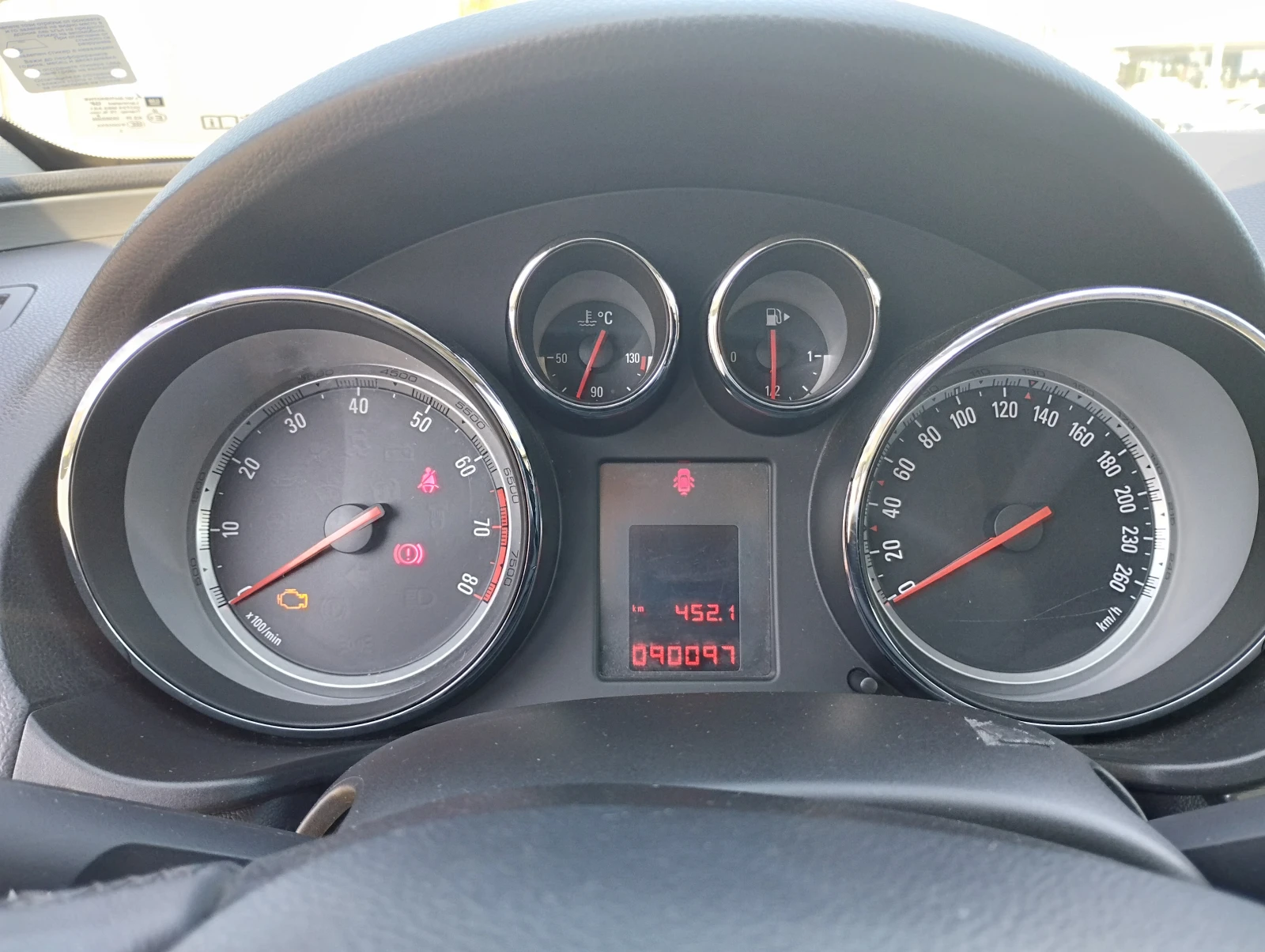Opel Insignia, снимка 10 - Автомобили и джипове - 54396468