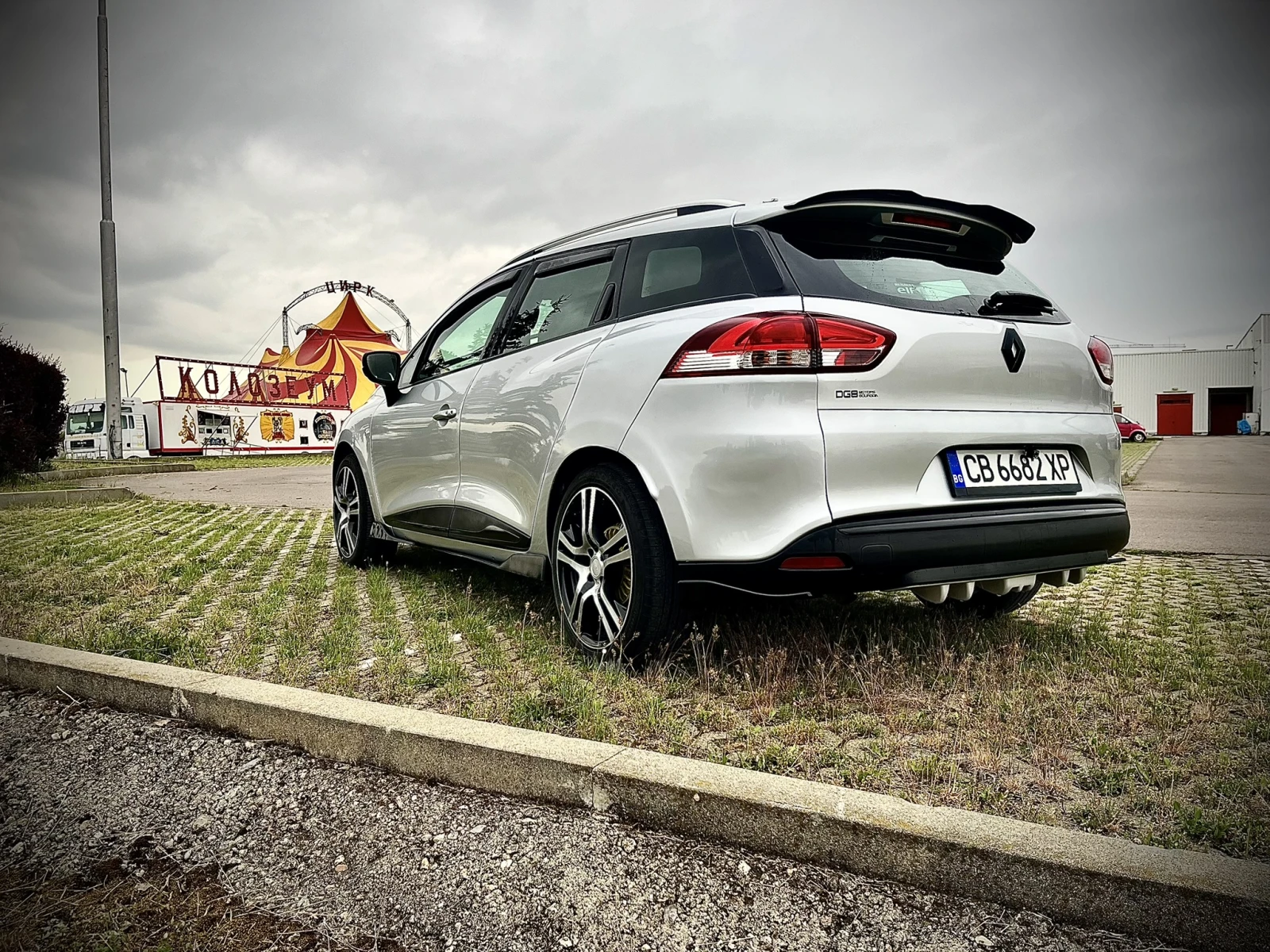 Renault Clio 1.5 dci 90к.с.Регист.Обслужена, снимка 7 - Автомобили и джипове - 54481322