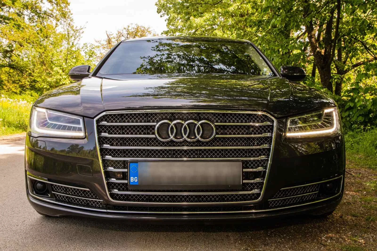 Audi A8, снимка 3 - Автомобили и джипове - 54543461