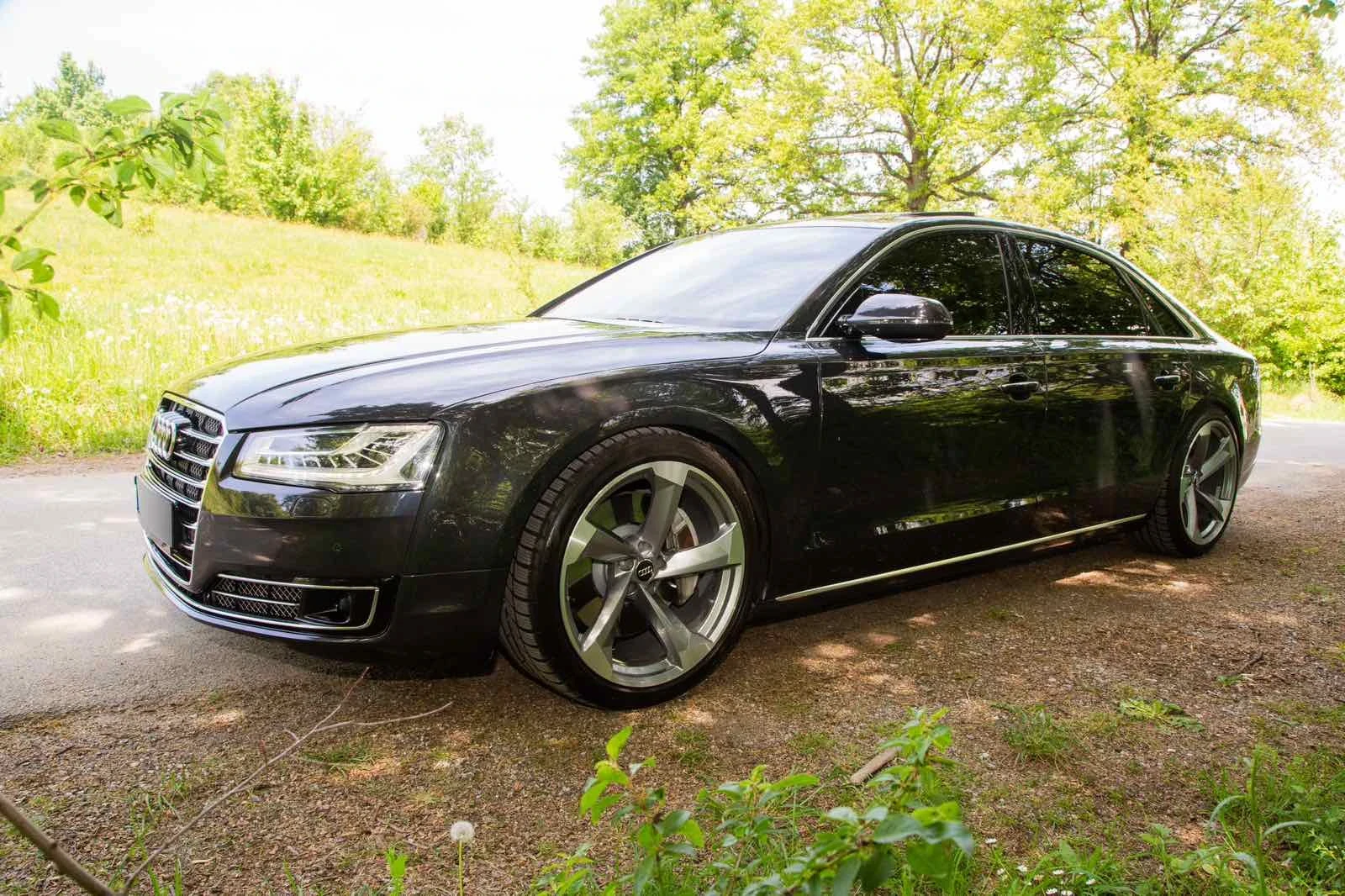 Audi A8, снимка 2 - Автомобили и джипове - 54543461