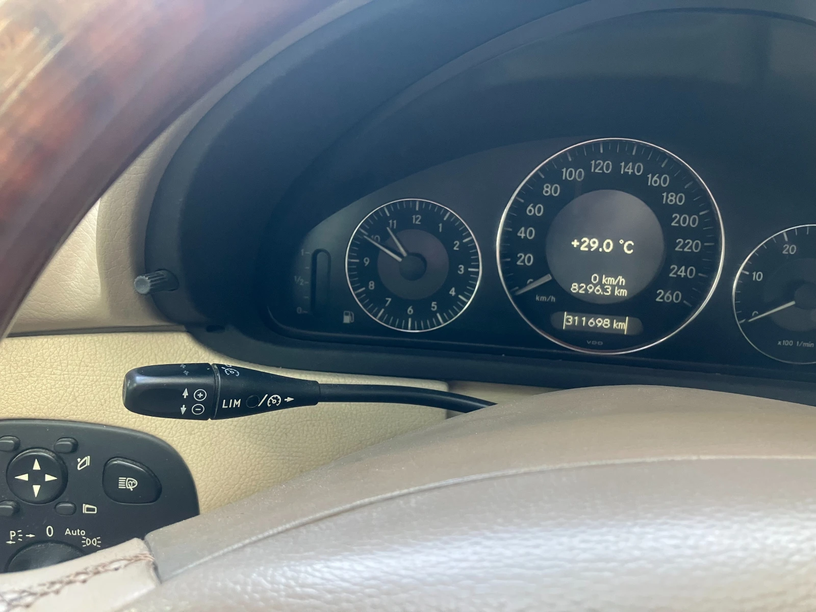 Mercedes-Benz CLK 320 CDI Elegance, снимка 14 - Автомобили и джипове - 54762132