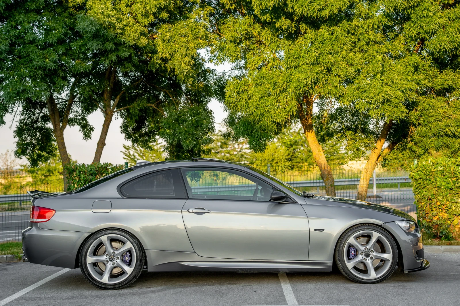 BMW 335 d M57 / M pack / Keyless / Шибидах / Нов Внос, снимка 4 - Автомобили и джипове - 55119386