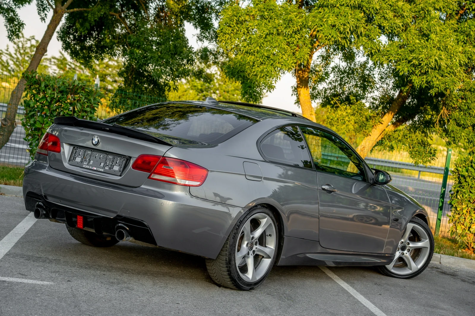 BMW 335 d M57 / M pack / Keyless / Шибидах / Нов Внос, снимка 5 - Автомобили и джипове - 55119386