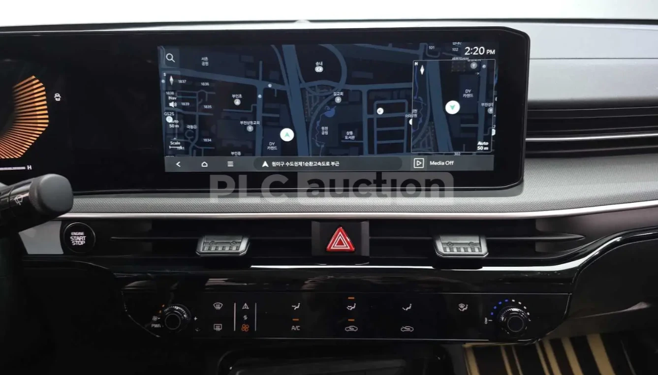 Kia K5, снимка 15 - Автомобили и джипове - 55163178