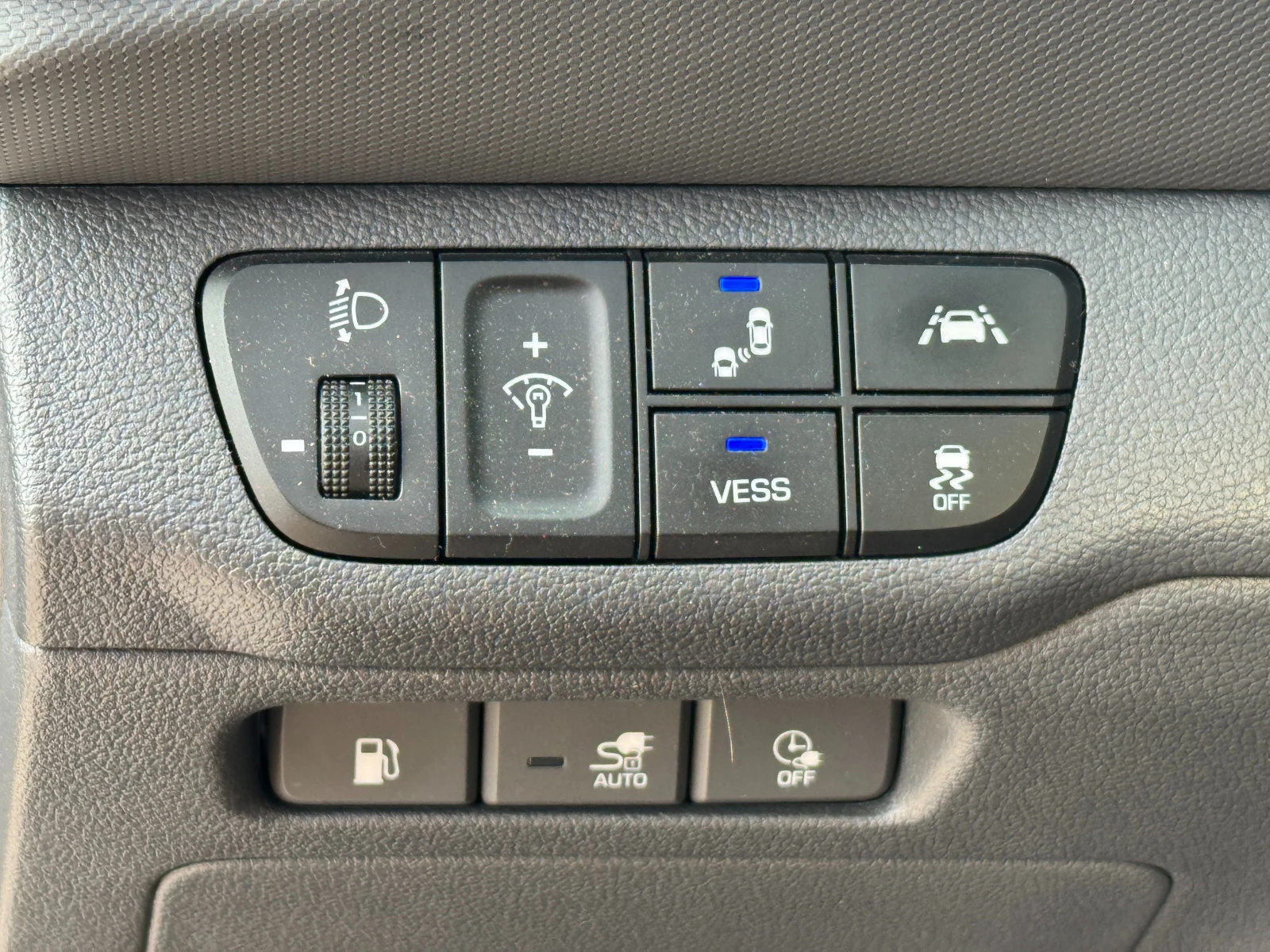 Hyundai Ioniq, снимка 10 - Автомобили и джипове - 55170809