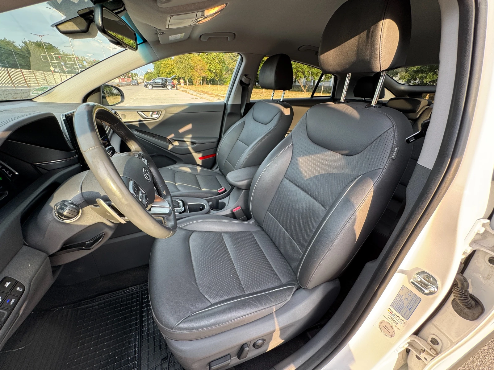 Hyundai Ioniq, снимка 9 - Автомобили и джипове - 55170809