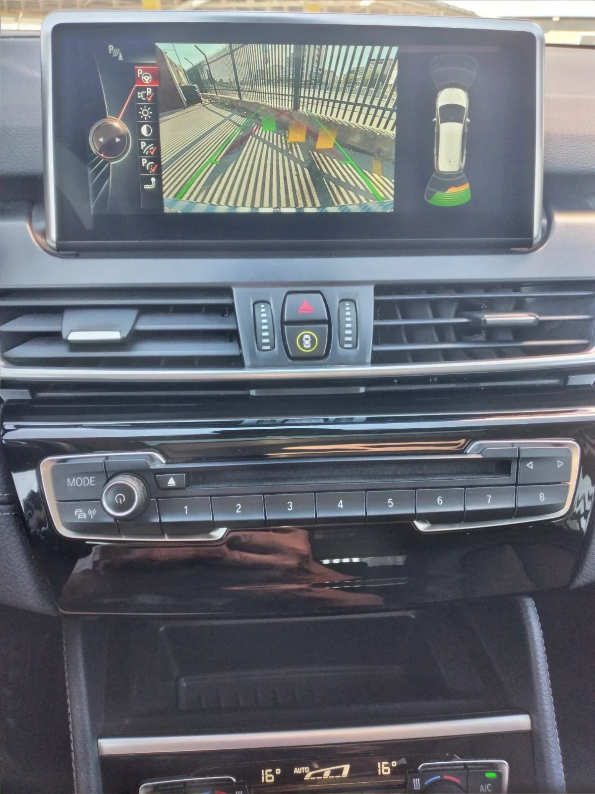 BMW 2 Gran Tourer 220d Sport line 190 к.с., снимка 16 - Автомобили и джипове - 55503647