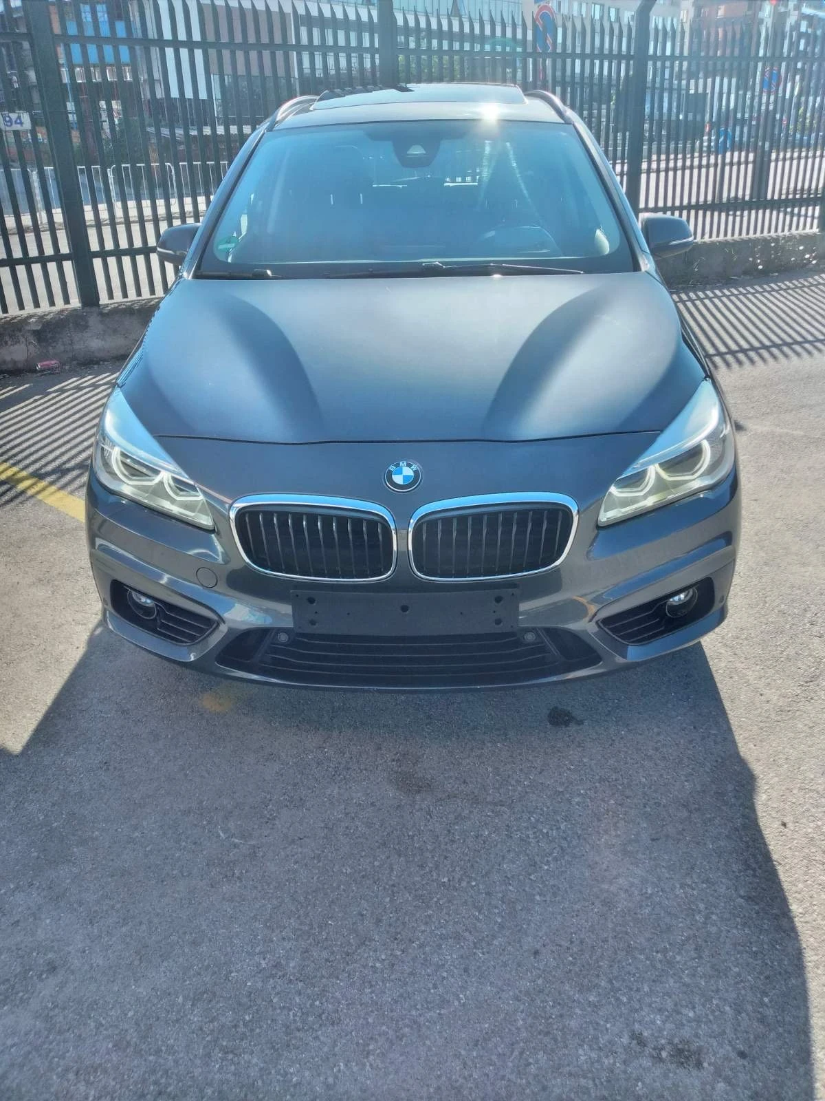 BMW 2 Gran Tourer 220d Sport line 190 к.с., снимка 3 - Автомобили и джипове - 55503647
