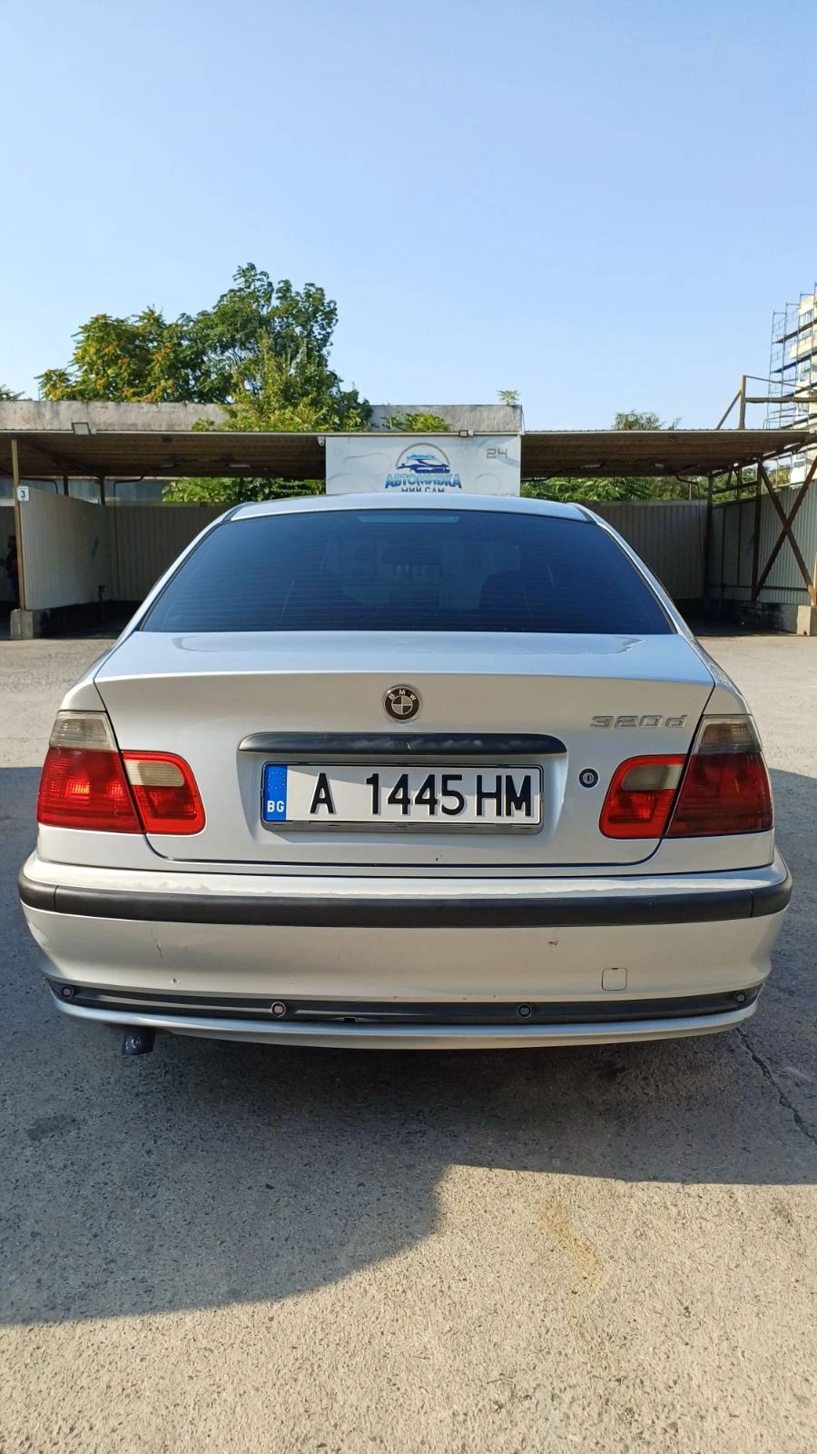 BMW 320, снимка 5 - Автомобили и джипове - 55601901