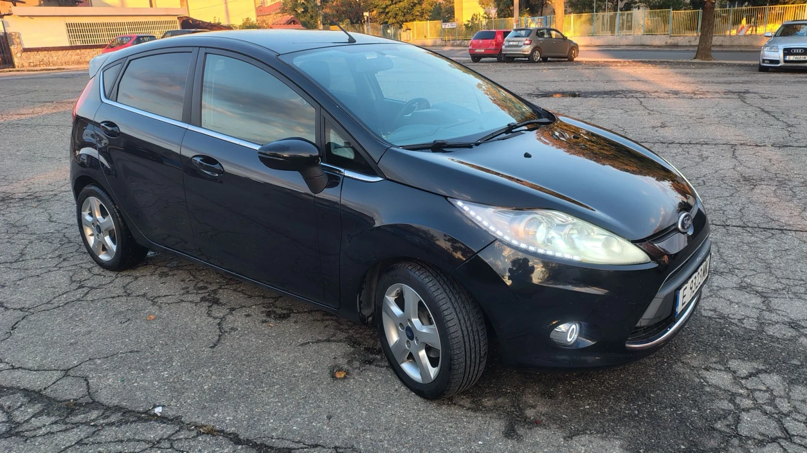 Ford Fiesta 1.6 TDCI, снимка 2 - Автомобили и джипове - 56163288