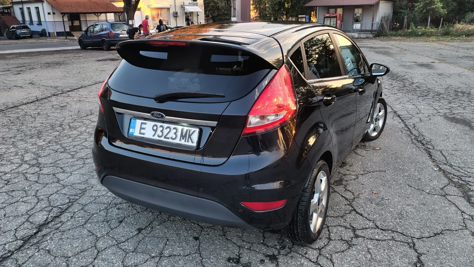 Ford Fiesta 1.6 TDCI, снимка 3 - Автомобили и джипове - 56163288