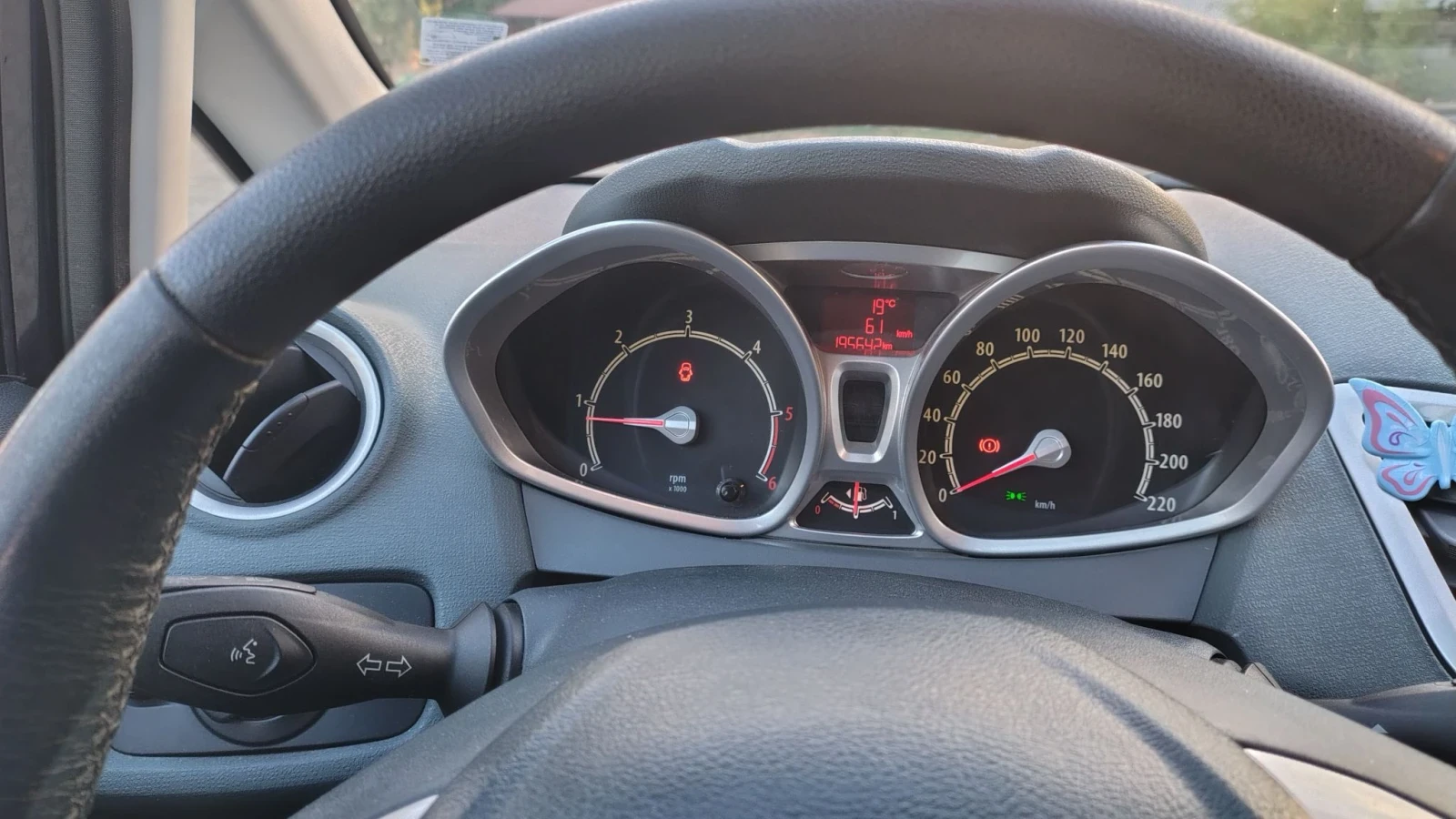 Ford Fiesta 1.6 TDCI, снимка 9 - Автомобили и джипове - 56163288