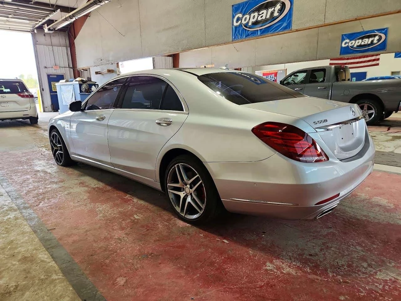 Mercedes-Benz S 550 * 4M * CARFAX * ����� �� ����������� | Mobile.bg � ����������� 2