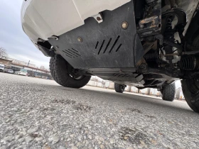 Toyota Land cruiser 2010г къса база Без ръжда Lift навигация, снимка 11