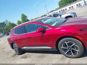 Chevrolet Equinox Ev Lt, снимка 13