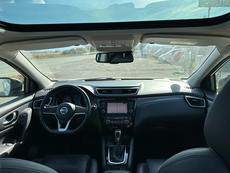 Nissan Qashqai 1.5 Automatic, снимка 10 - Автомобили и джипове - 47714480