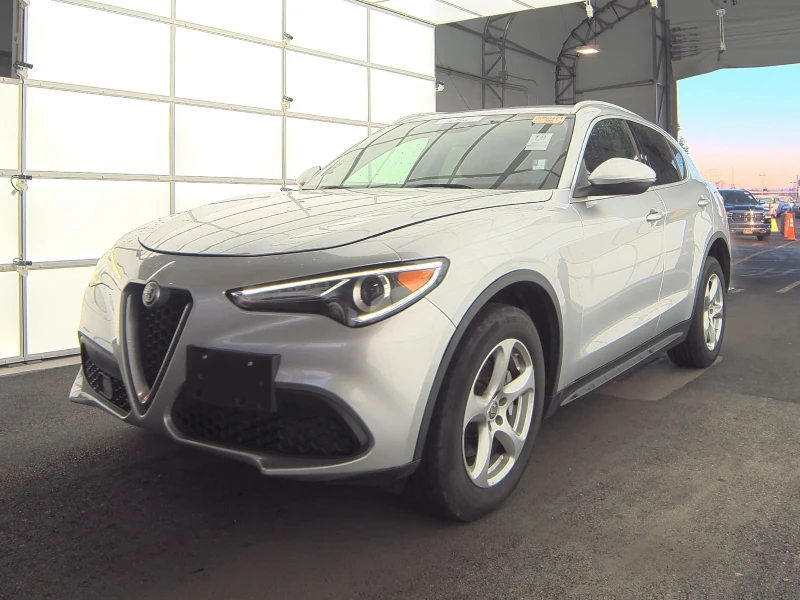 Alfa Romeo Stelvio, снимка 1 - Автомобили и джипове - 49061598