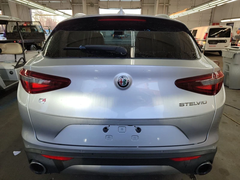 Alfa Romeo Stelvio, снимка 7 - Автомобили и джипове - 49061598