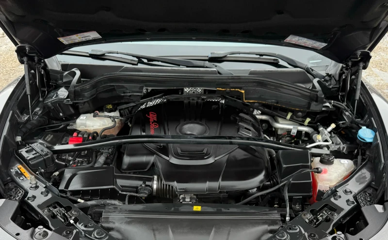 Alfa Romeo Stelvio 2.2 Q4 210kc, снимка 12 - Автомобили и джипове - 50785866