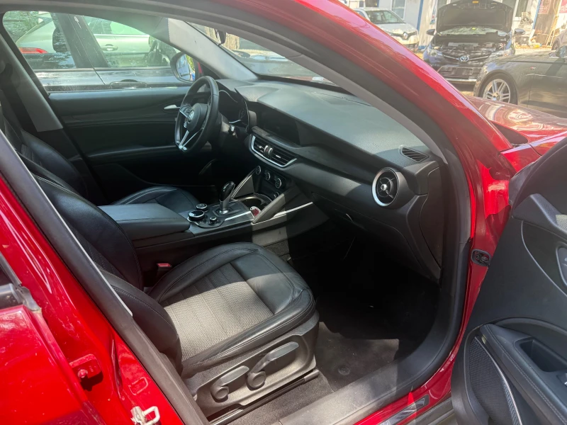 Alfa Romeo Stelvio 2.2 Q4 210kc, снимка 6 - Автомобили и джипове - 50785866
