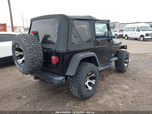 Jeep Wrangler SE, снимка 4 - Автомобили и джипове - 48709620