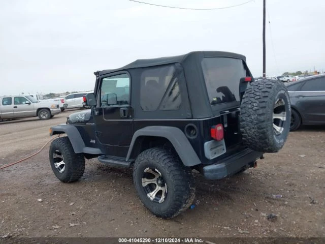 Jeep Wrangler SE, снимка 8 - Автомобили и джипове - 48709620