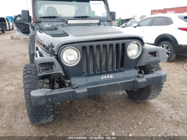 Jeep Wrangler SE, снимка 5 - Автомобили и джипове - 48709620