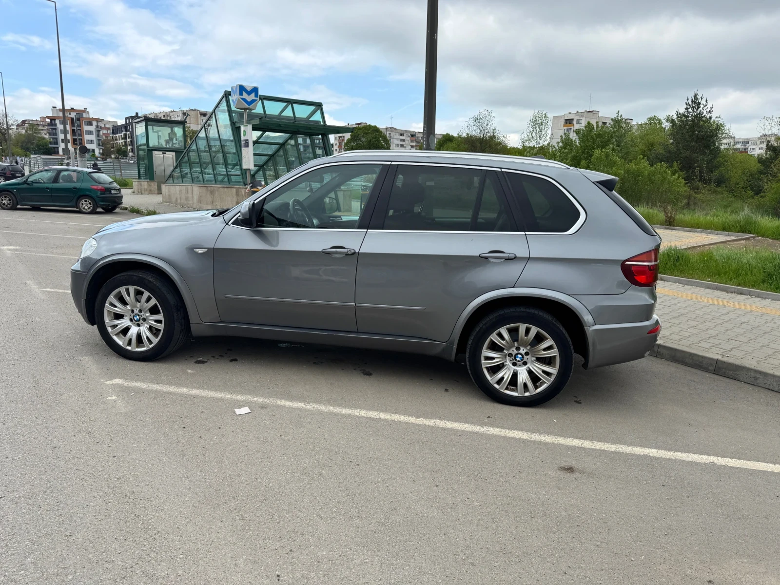 BMW X5  - изображение 2