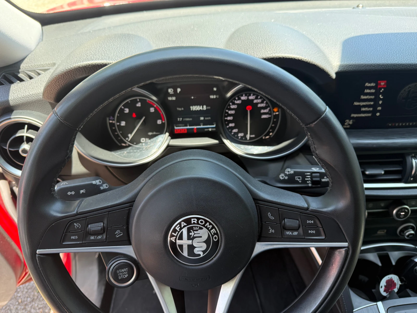 Alfa Romeo Stelvio 2.2 Q4 210kc - изображение 8