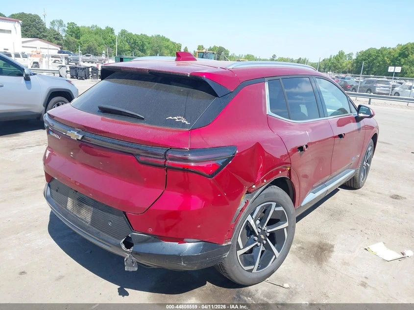 Chevrolet Equinox Ev Lt, снимка 4 - Автомобили и джипове - 54455777