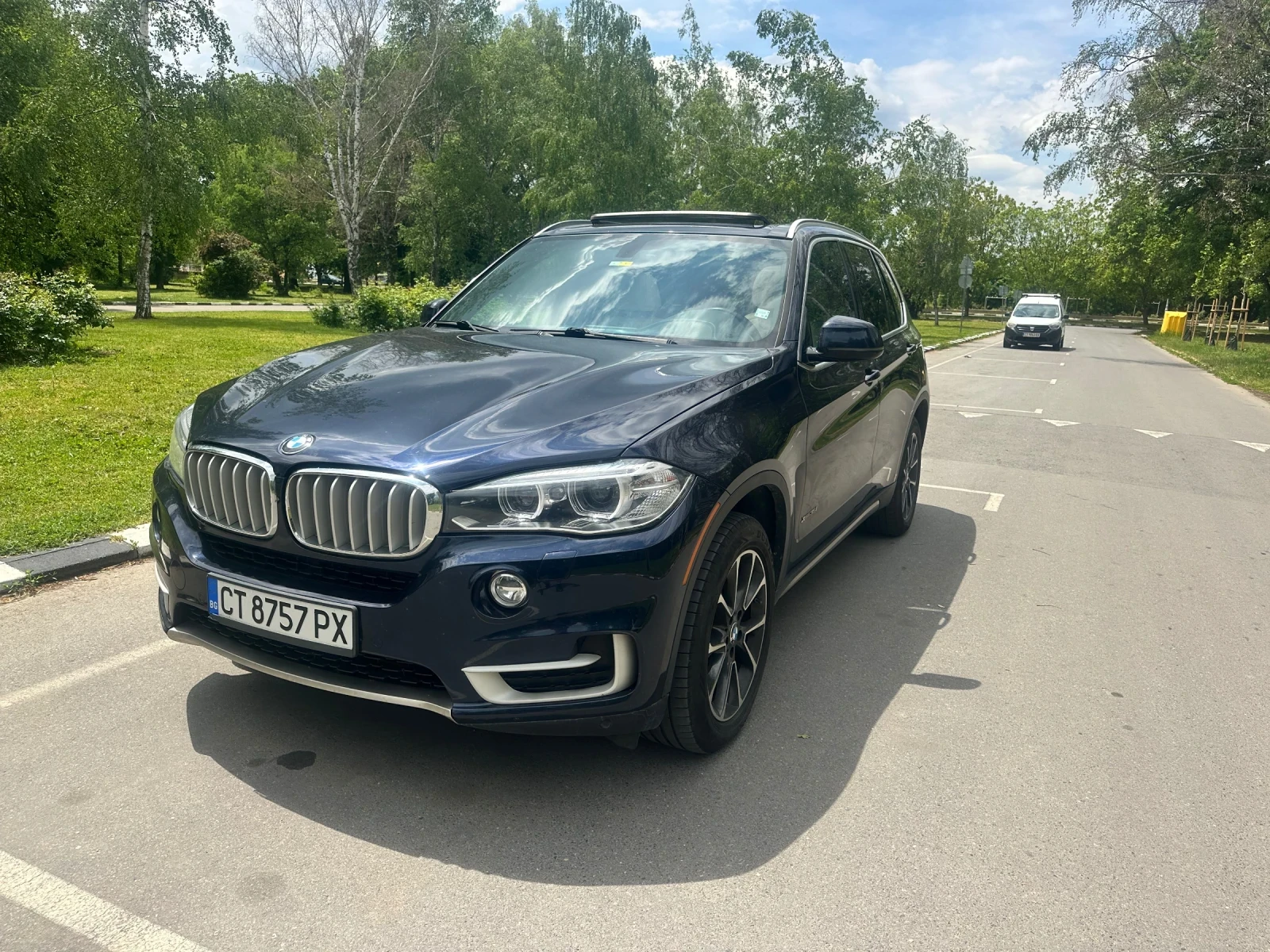 BMW X5 Xdrive35i | CarPlay | Панорама | Подгрев | ТОП