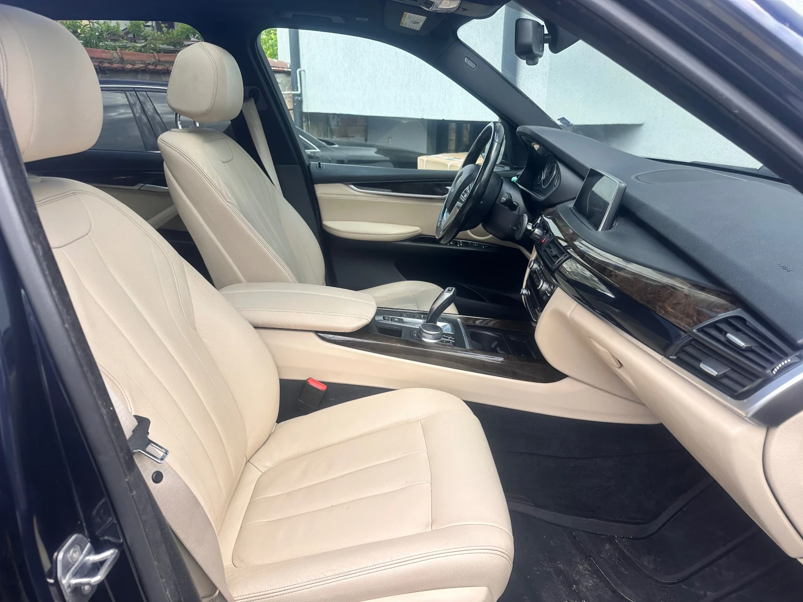 BMW X5 Xdrive35i | CarPlay | Панорама | Подгрев | ТОП, снимка 8 - Автомобили и джипове - 54663770