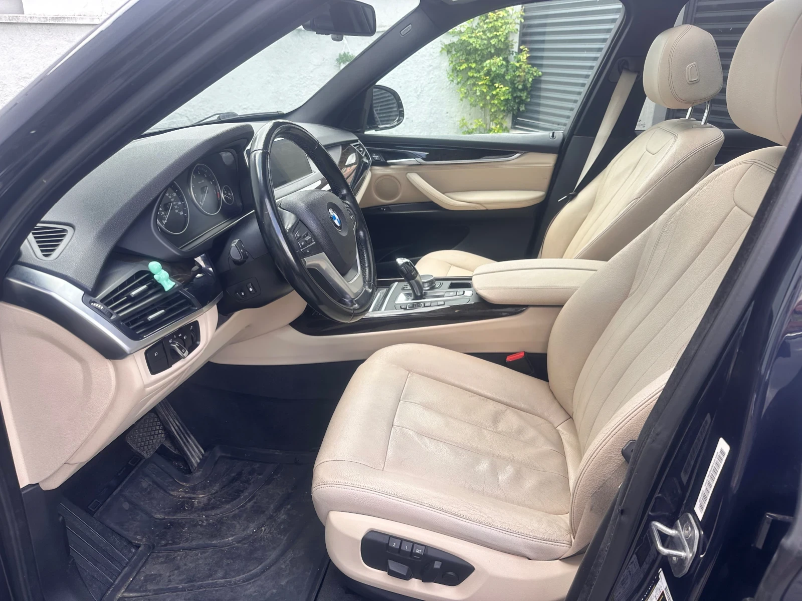 BMW X5 Xdrive35i | CarPlay | Панорама | Подгрев | ТОП, снимка 6 - Автомобили и джипове - 54663770