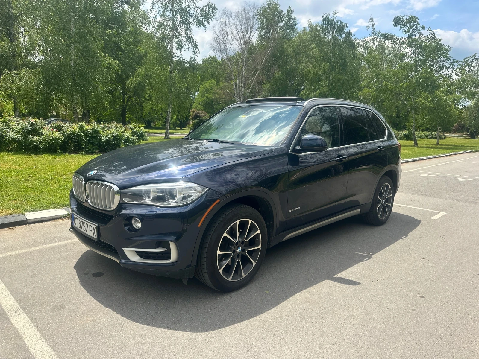 BMW X5 Xdrive35i | CarPlay | Панорама | Подгрев | ТОП, снимка 2 - Автомобили и джипове - 54663770
