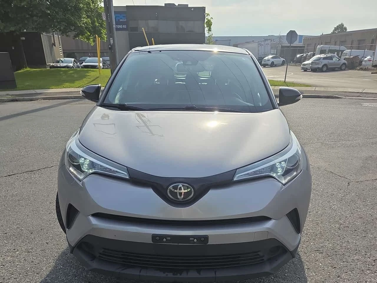 Toyota C-HR * FWD * Ltd Avail* АВТОКРЕДИТ БЕЗ ПЪРВОНАЧАЛНА* , снимка 6 - Автомобили и джипове - 54904428