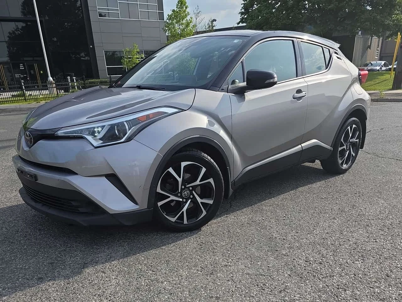 Toyota C-HR * FWD * Ltd Avail* АВТОКРЕДИТ БЕЗ ПЪРВОНАЧАЛНА* 