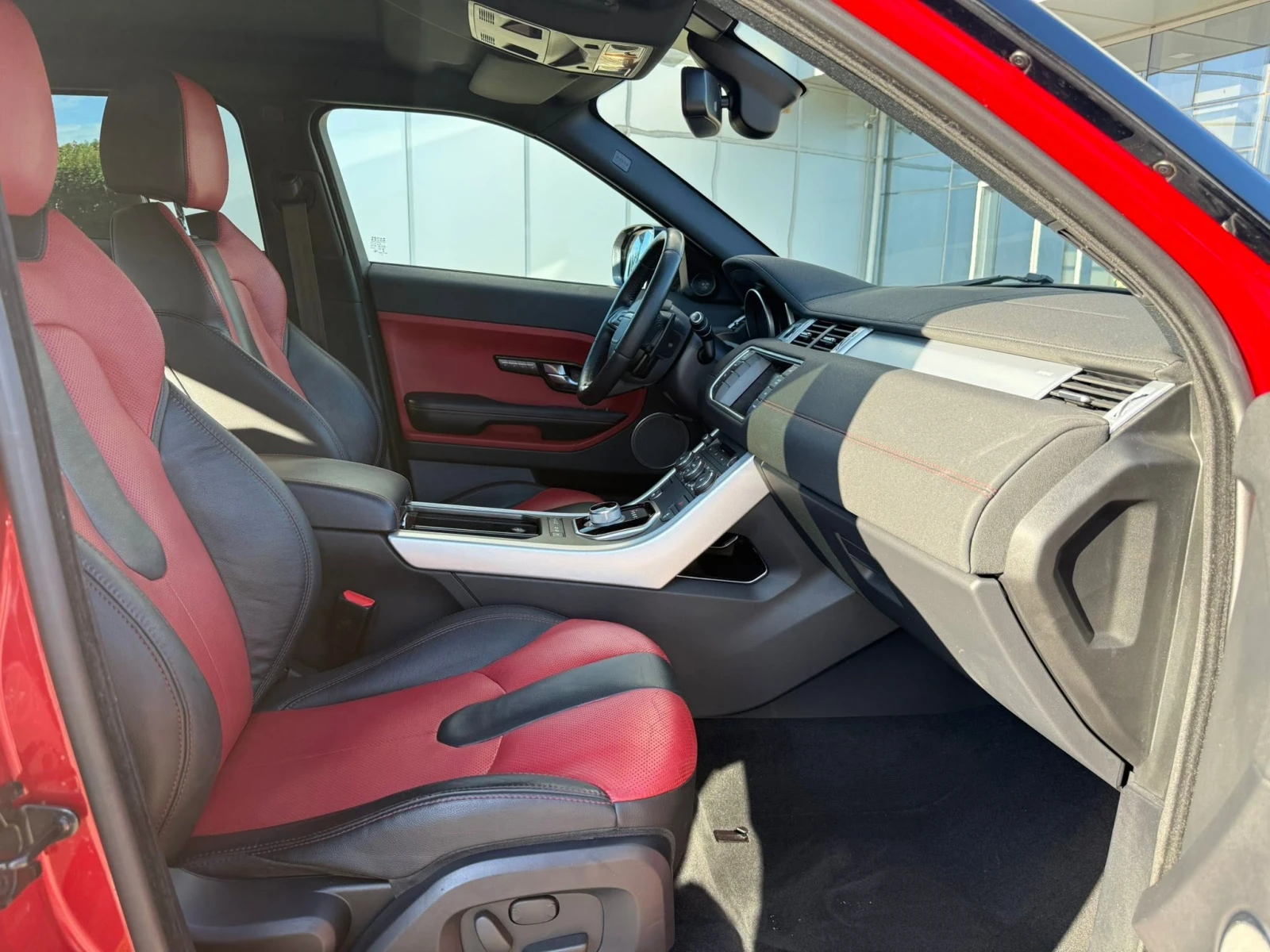 Land Rover Range Rover Evoque 2.2 SD4 Spirit   Dynamic Plus, снимка 14 - Автомобили и джипове - 54939893