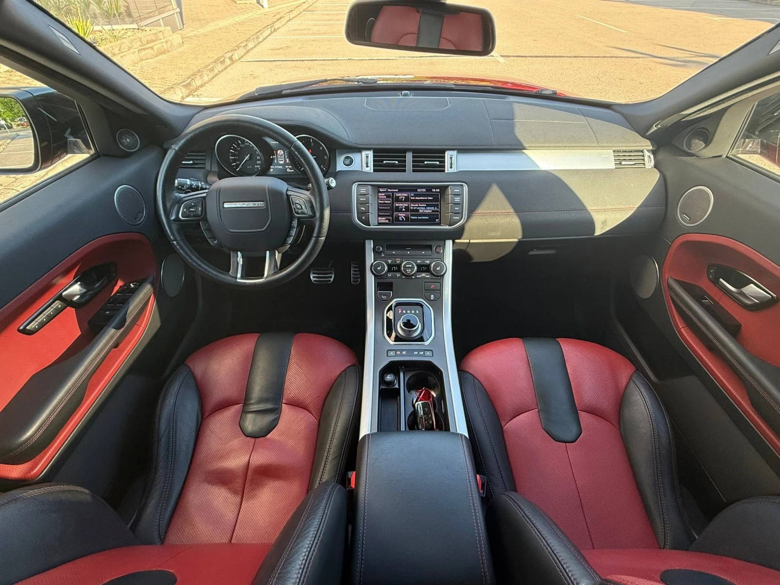 Land Rover Range Rover Evoque 2.2 SD4 Spirit   Dynamic Plus, снимка 7 - Автомобили и джипове - 54939893